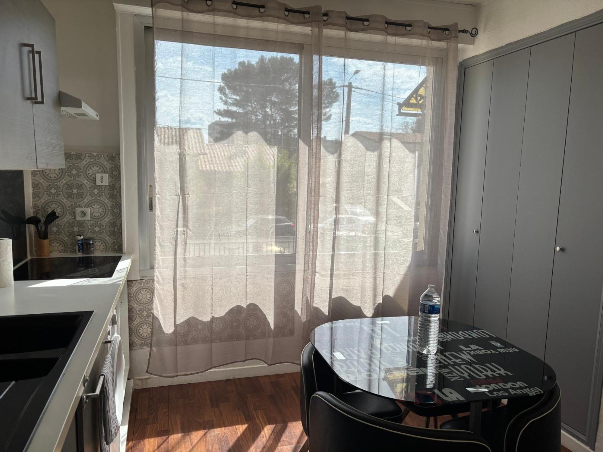 Unique Appartement Zen Et Detente Dans Villa Avec Piscine Tres Bien Place Montpellier Luaran gambar