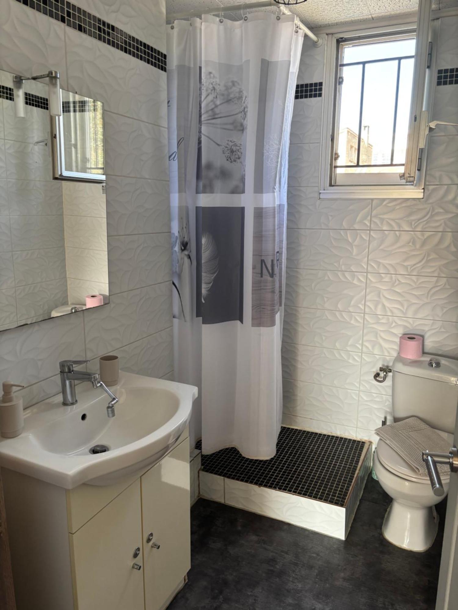 Unique Appartement Zen Et Detente Dans Villa Avec Piscine Tres Bien Place Montpellier Luaran gambar